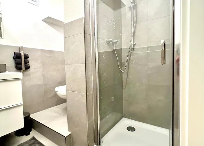 Stylish In Prime Location Apartment Stuttgart