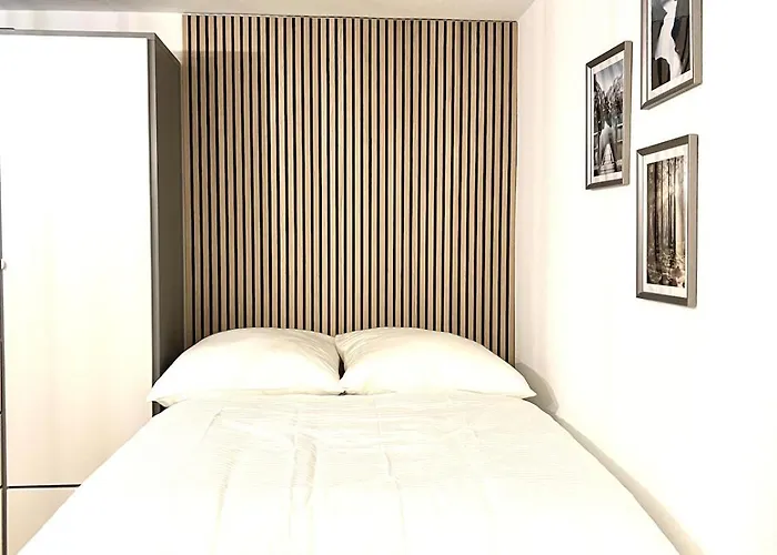 Stylish In Prime Location * Stuttgart